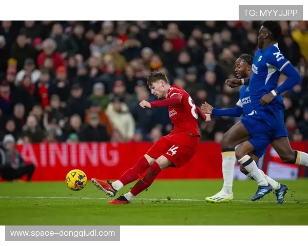 利物浦新星埃基蒂克13场斩6球1助 市值飙升至9500万欧 利物浦新星埃基蒂克13场斩6球1助 市值飙升至9500万欧