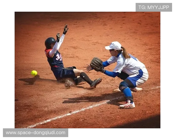 垒球运动19世纪起源美国，全球超两千万人参与