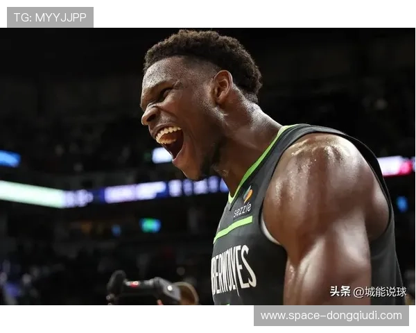 爱德华兹谈领袖责任：防守端以身作则带动全队